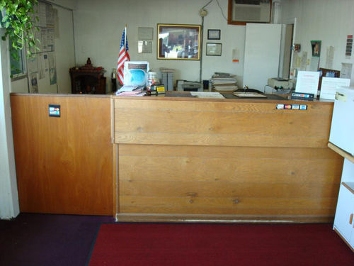Benton Gray Plaza Motel מראה חיצוני תמונה