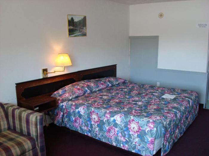 Benton Gray Plaza Motel מראה חיצוני תמונה